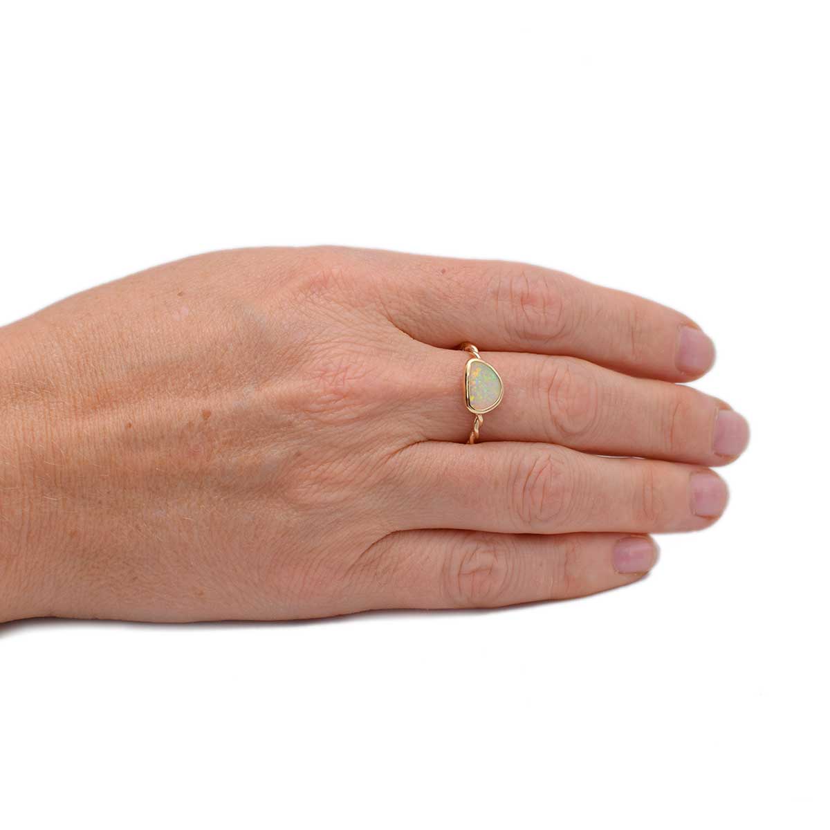 Coober Pedy Opal Ring | 9K Gold